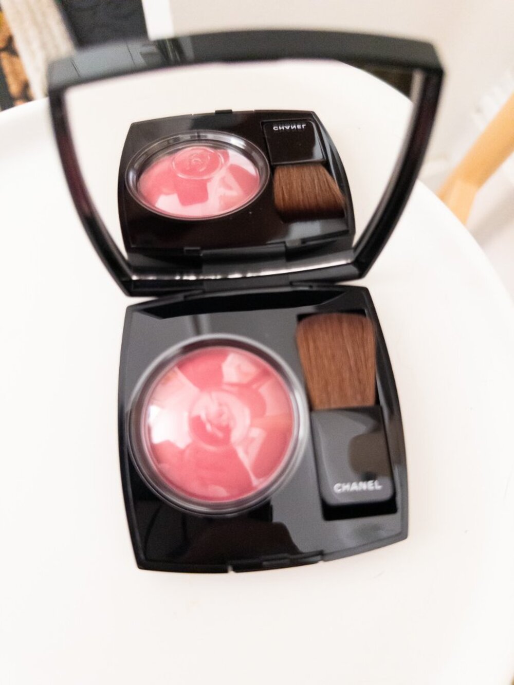 NEW - Chanel JOUES CONTRASTE 64 Pink Explosion Blush Compact